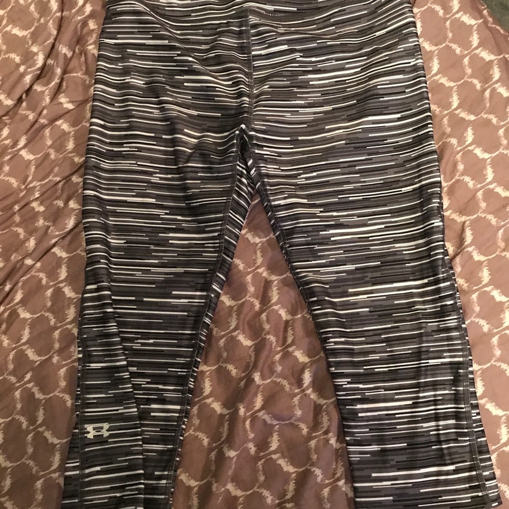 Under Armour capris leggings